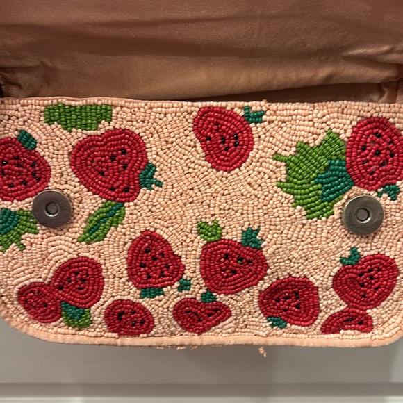 NWT Sincerely Jules beaded Strawberry Shoulder Bag - Picture 10 of 10